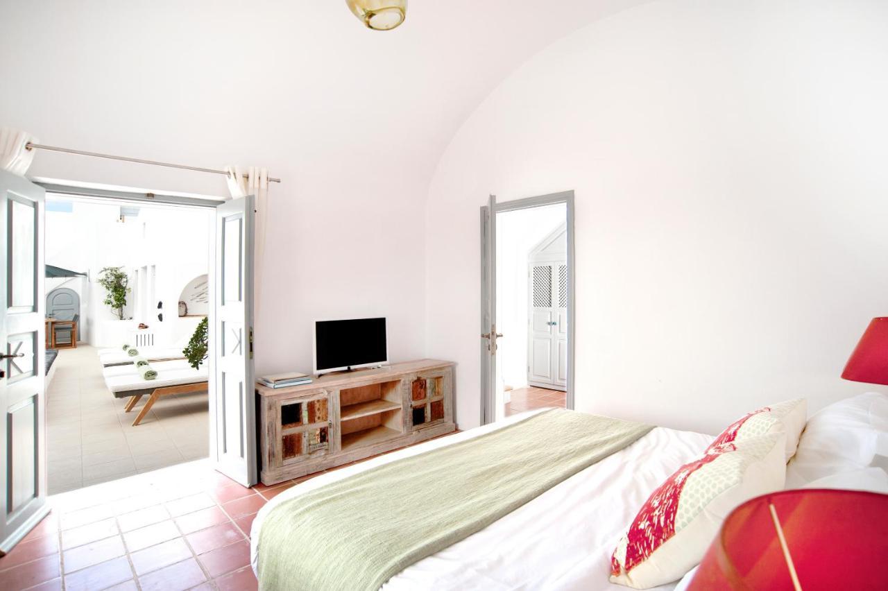 Antelmi Luxury Villa Fíra Kültér fotó